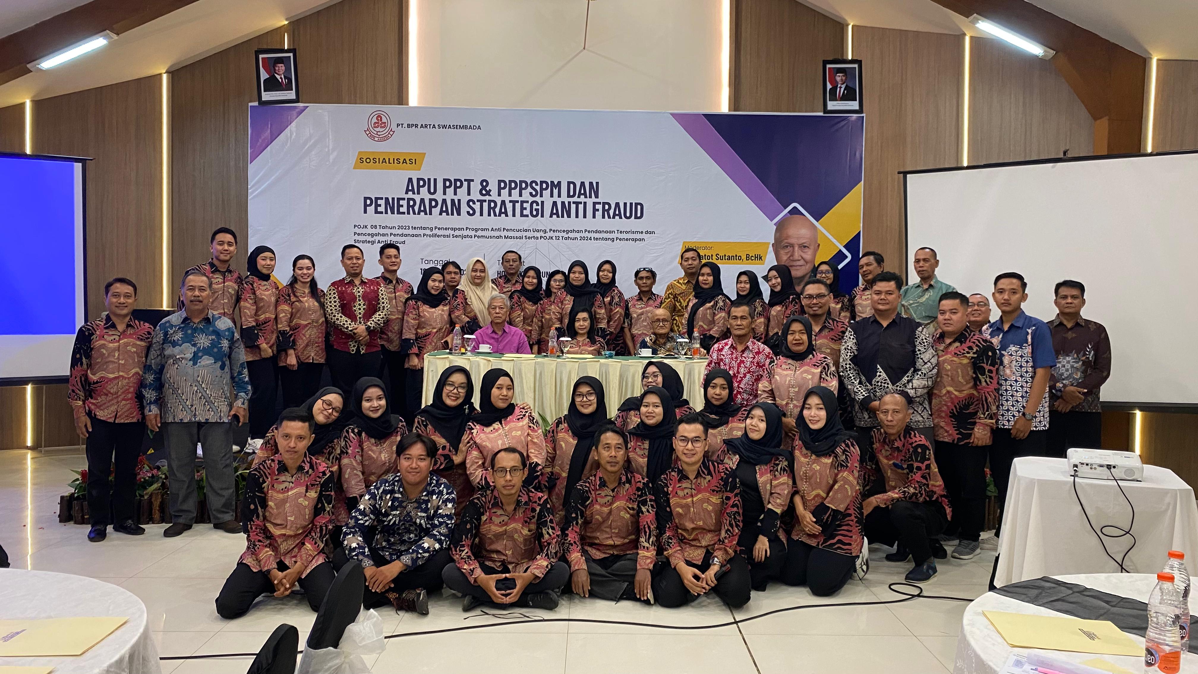 Pelatihan APU-PPT dan SAF di Hotel Club Bunga Batu